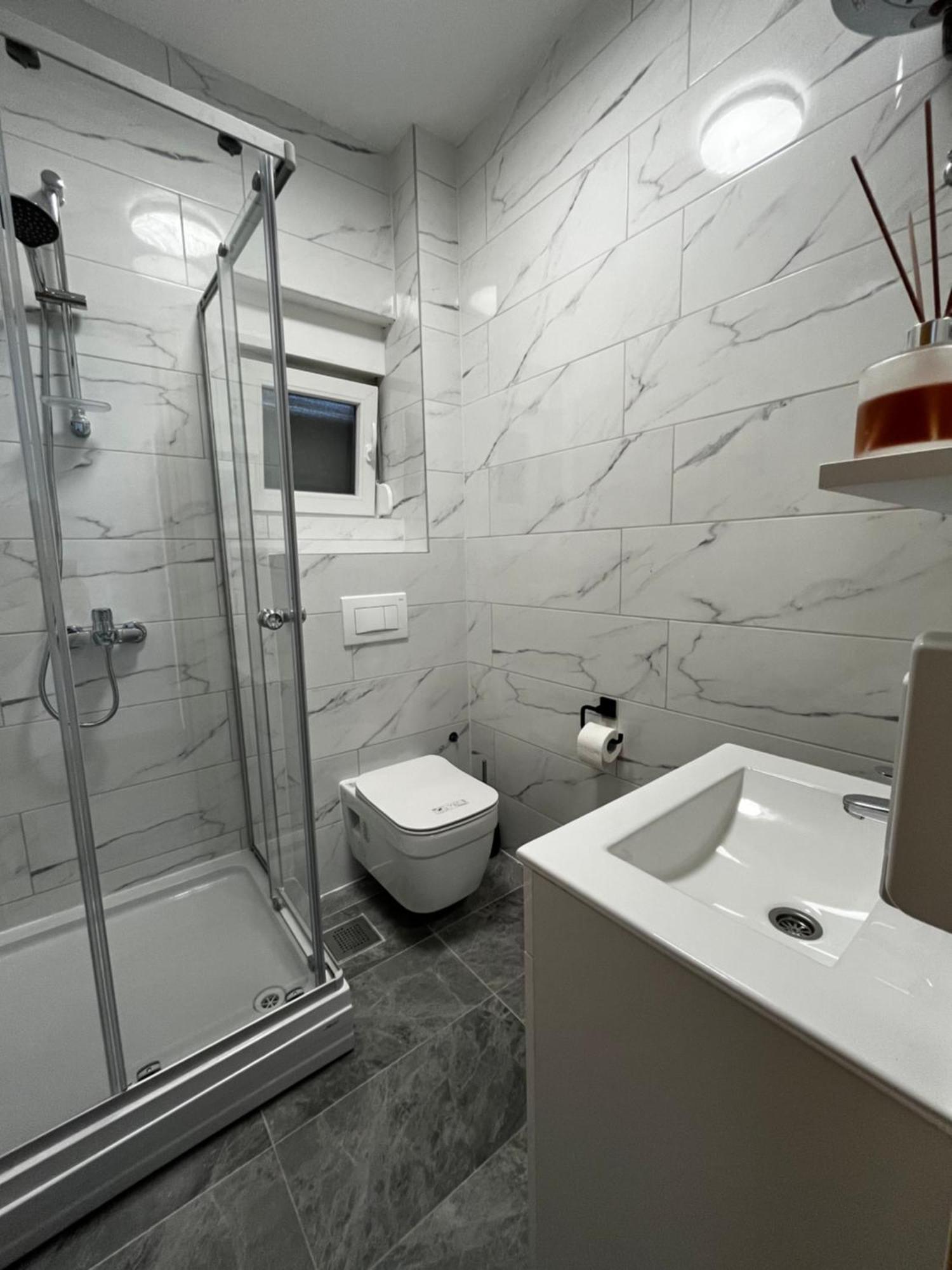 Twin Apartments Ivanica Zewnętrze zdjęcie